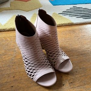 Size 37 Bueno Pink Leather Zola Peep Toe Bootie